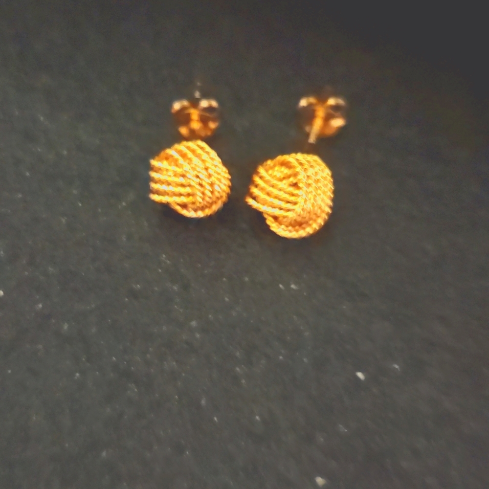 Amazon Brand Elegant Rose Gold-Tone Knot Stud Earrings Never Worn